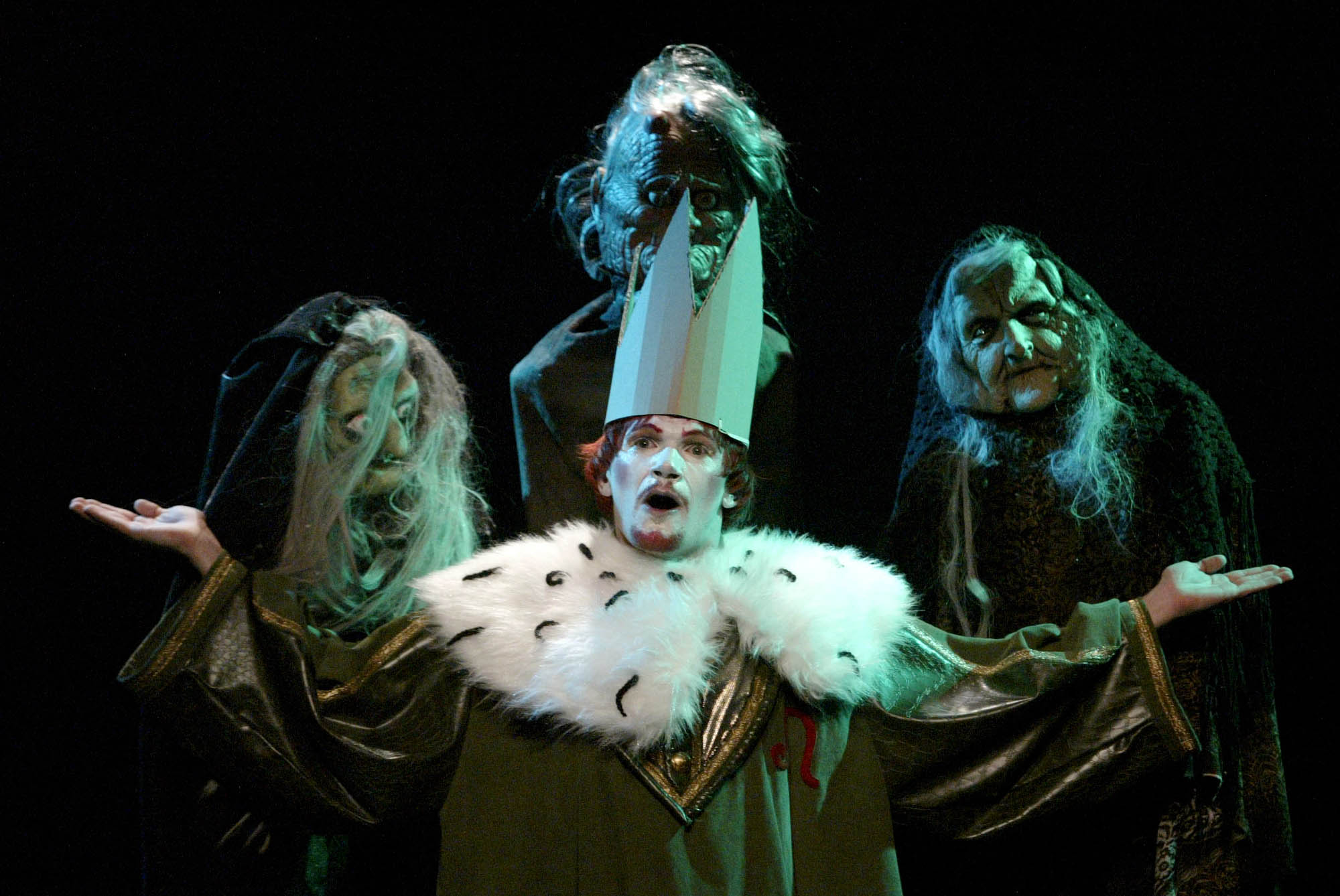 Noord Nederlands Toneel 2004