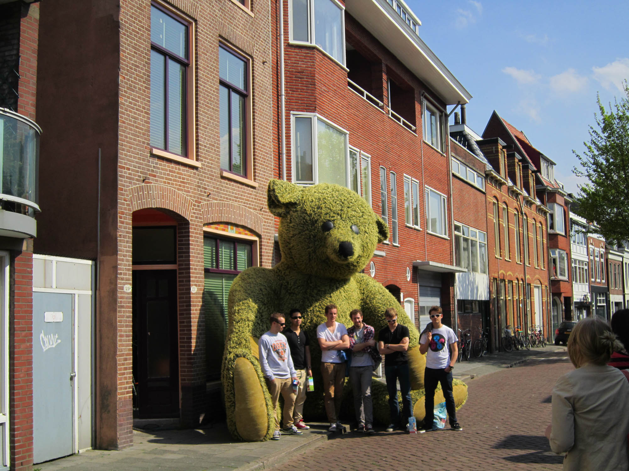 Voorstelling Jong & onschuldig, NNT 2005