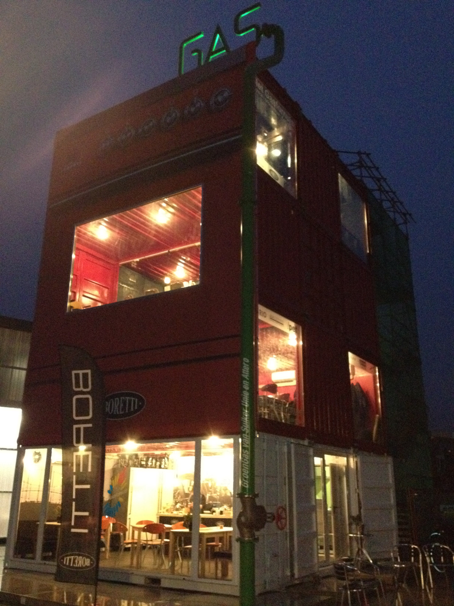 Mobiele Horeca, 12 zeecontainers, Groningen 2011