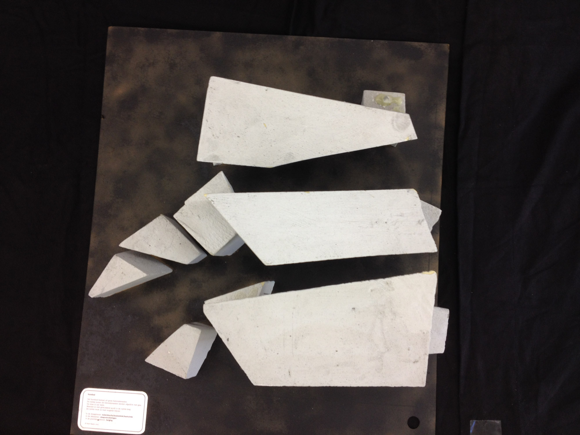 Modern Hunebed gemeente Borger 2012