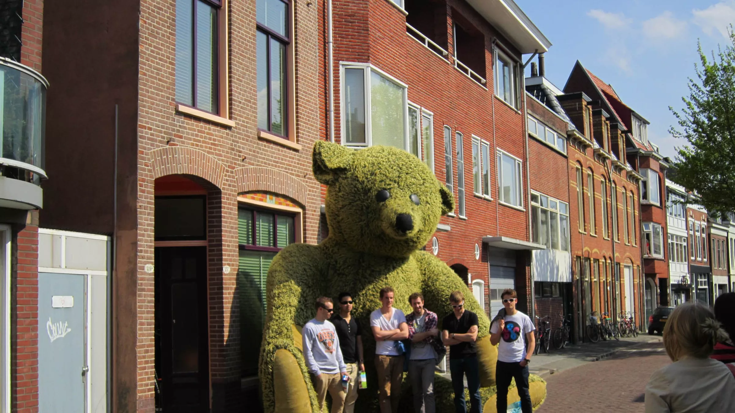 Voorstelling Jong & onschuldig, NNT 2005