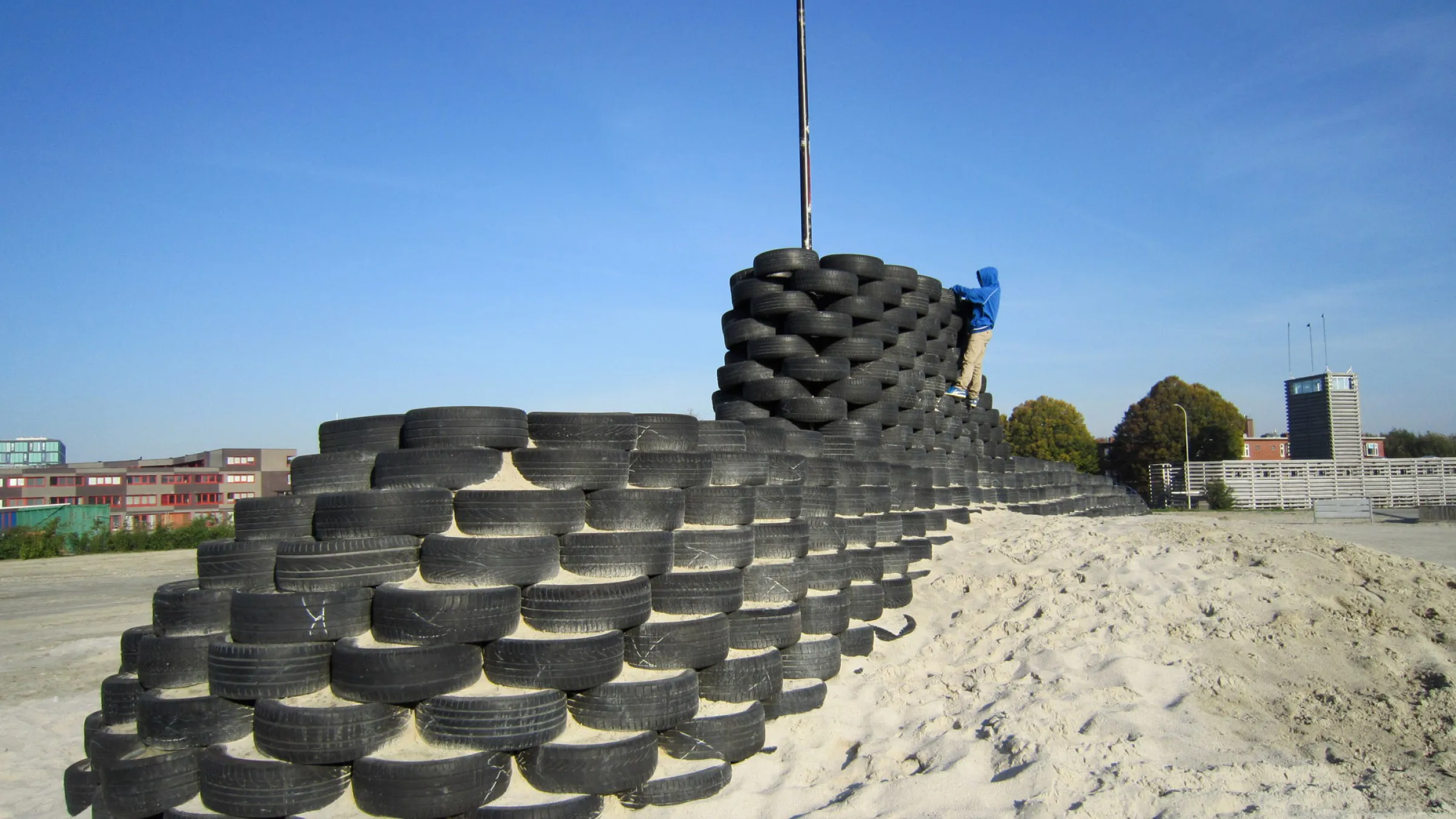 Klauterobject, ebbingekwartier, groningen 2011