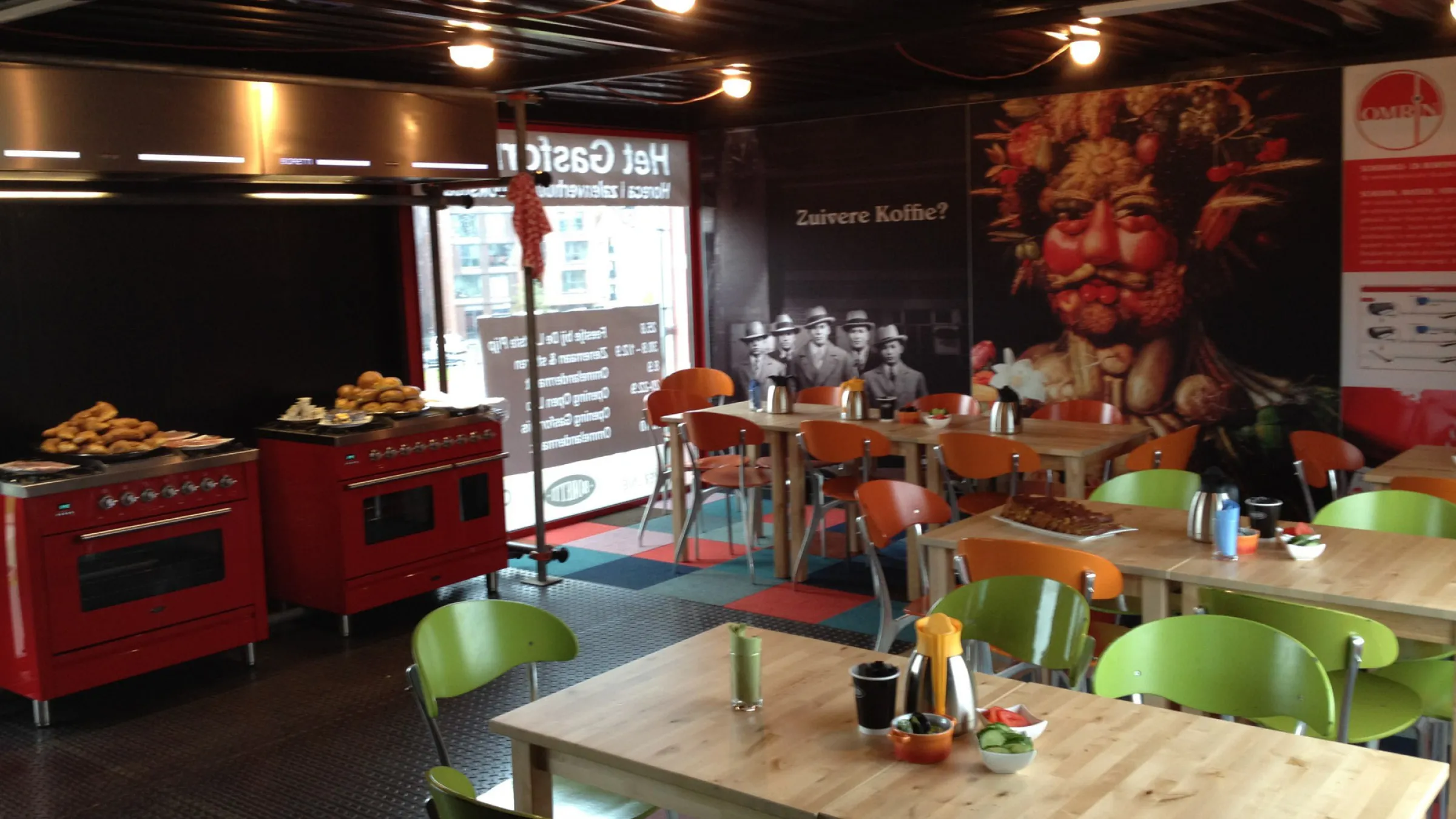 Mobiele Horeca, 12 zeecontainers, Groningen 2011