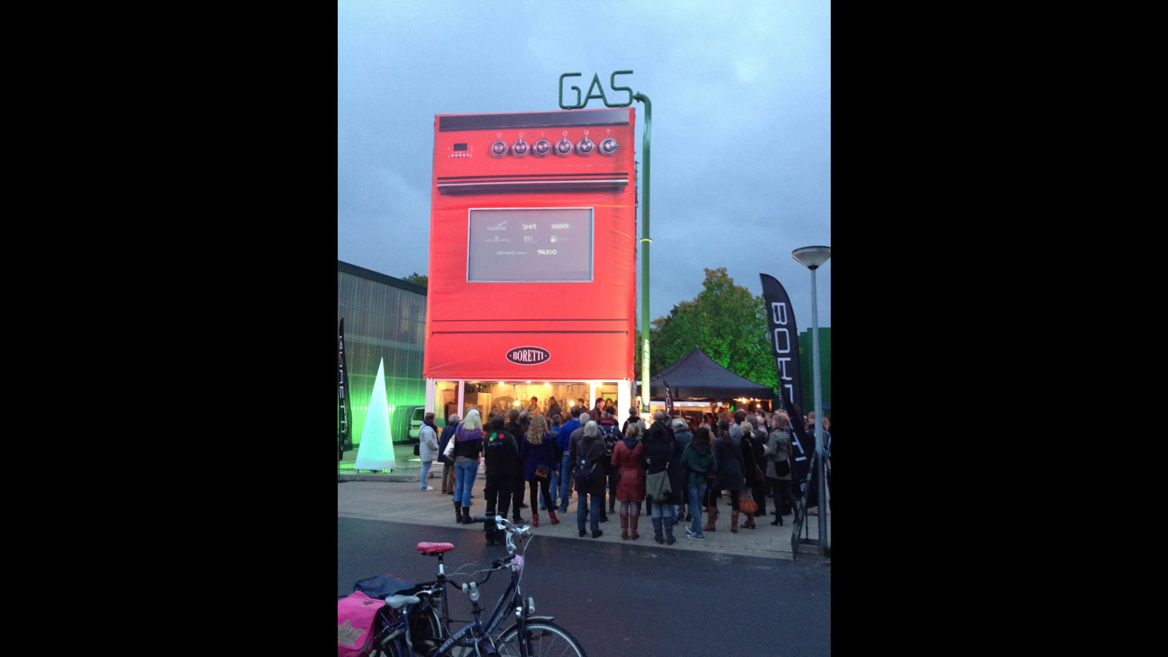 Mobiele Horeca, 12 zeecontainers, Groningen 2011