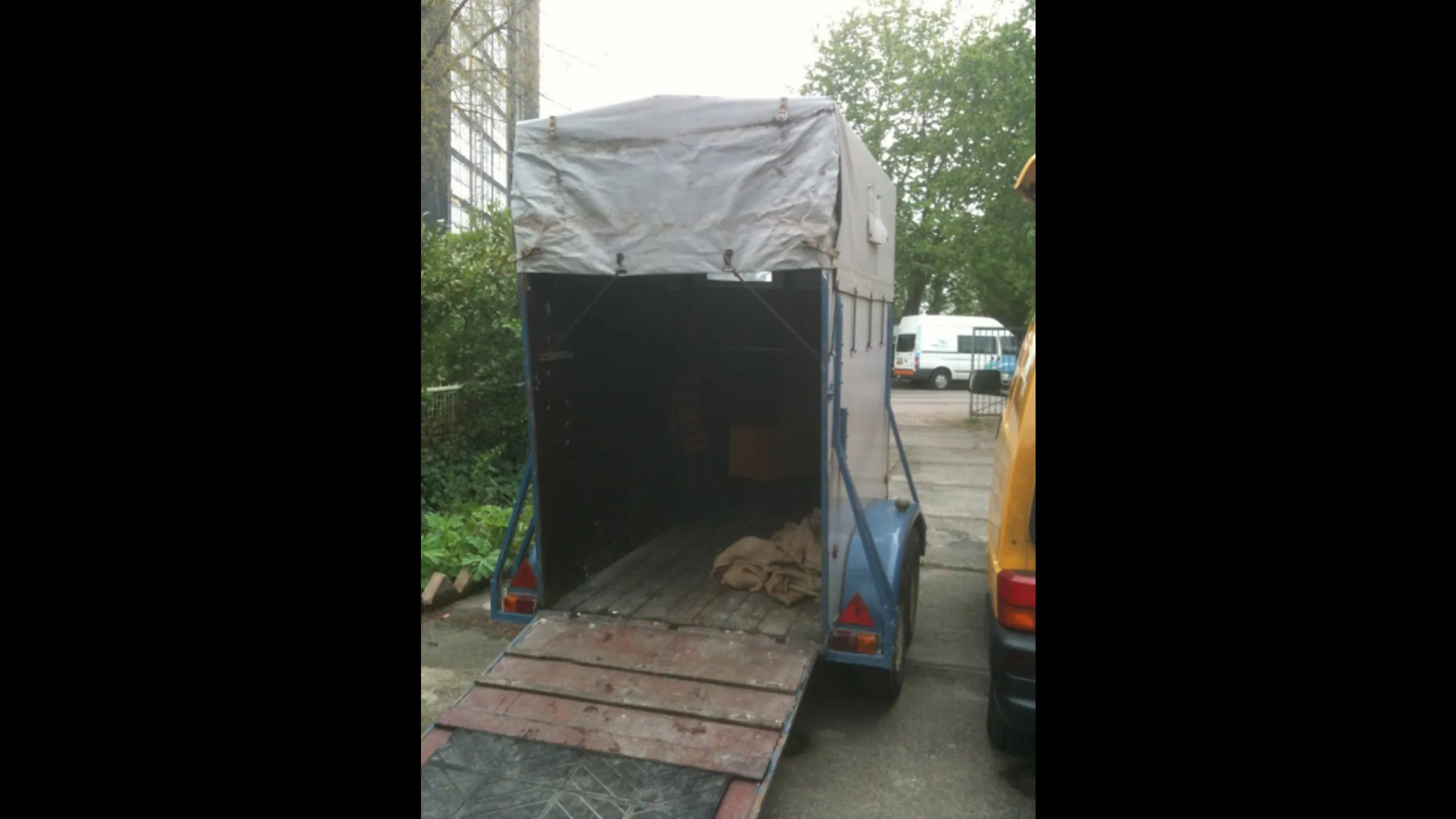 Voorstelling Miezemuis, Huis van Barm 2010